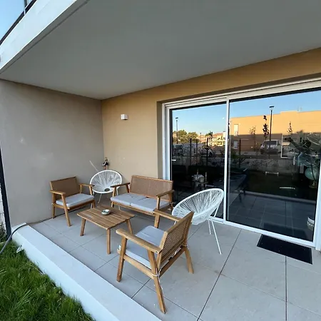 Appartement Neuf Avec Jardin Et Parking Dans Residence Calme Villeneuve-lès-Avignon Exterior foto